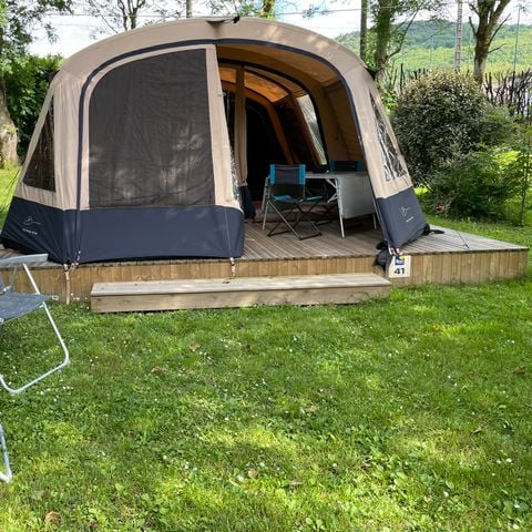 TENTE 4 personnes - Tente Meublée 23m² - 3 chambres - sans sanitaires - Auvent 11m²