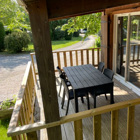 Chalet 6 personen - Holzchalet Confort 31m² - 2 Zimmer - Überdachte Terrasse - TV - Klimaanlage