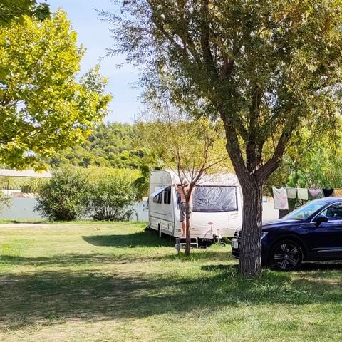 PARCELA - Parcelas para tiendas, autocaravanas o caravanas