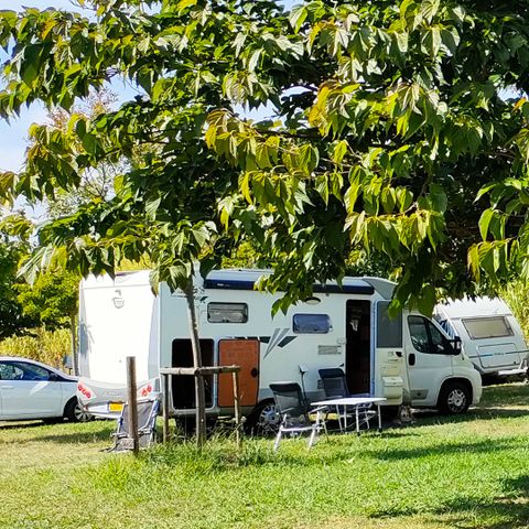 Kampeerplaats - Kampeerplaatsen voor tenten, campers of caravans