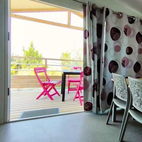 BUNGALOW 4 personnes - California Standard 3 Pièces 4 Personnes Climatisé + TV