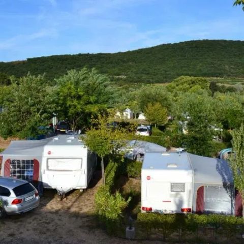 PIAZZOLA - Pacchetto per 2 persone + 1 auto + 1 tenda o 1 roulotte 1 camper + elettricità opzionale