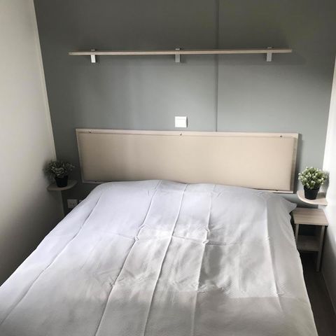 Mobilheim 4 Personen - Mobilheim Komfort 28m² - Klimaanlage + tv + überdachte Terrasse