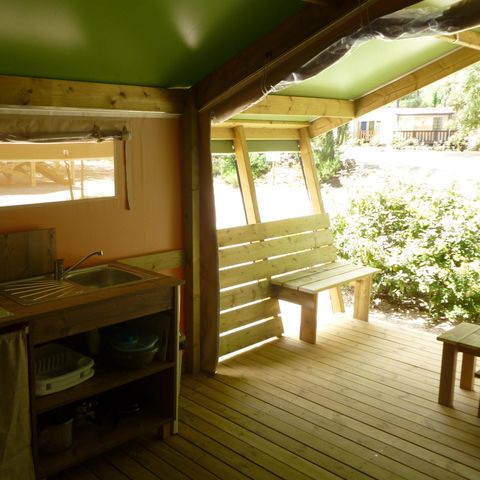 TIENDA DE LONA Y MADERA 5 personas - FREE Confort 24m² - 2 habitaciones