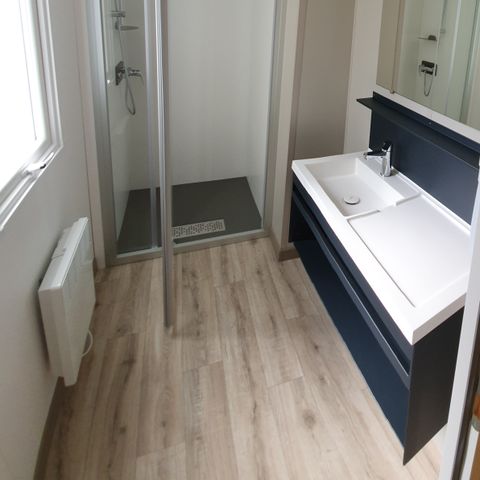 MOBILHOME 4 personas - PREMIUM 2 CH - 30 m² / terraza cubierta 15 m² (no se admiten animales - no fumadores).