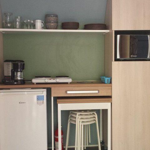 Stacaravan 4 personen - Le Coco 2 kamers 16m² zonder badkamer (2 volwassenen max - Huisdieren niet toegestaan - niet-roken)