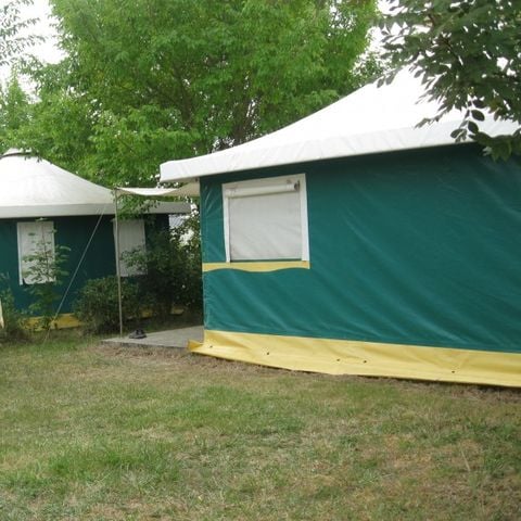 CANVAS BUNGALOW 4 people - Without sanitary facilities