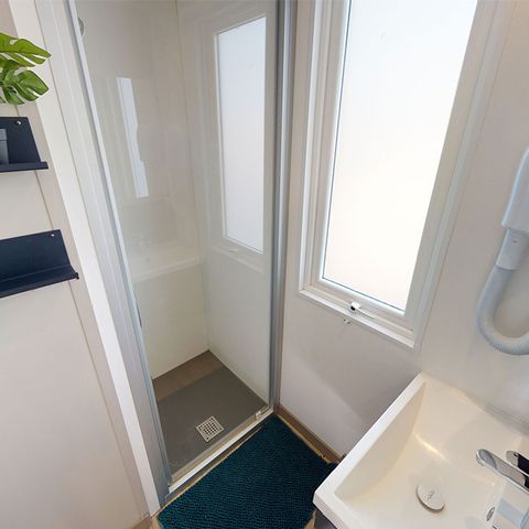 Mobile home 4 persons - Mobile home Sainte-Croix - 28m² - 2 bedrooms + TV + A/C