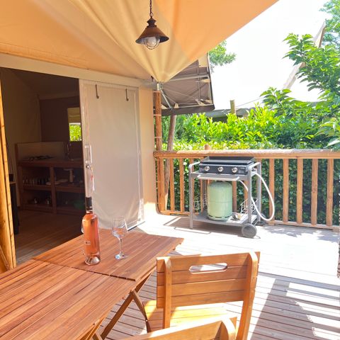 Canvas and wooden tent 4 persons - Lodge safari Aiguines - 26m² - Glamping