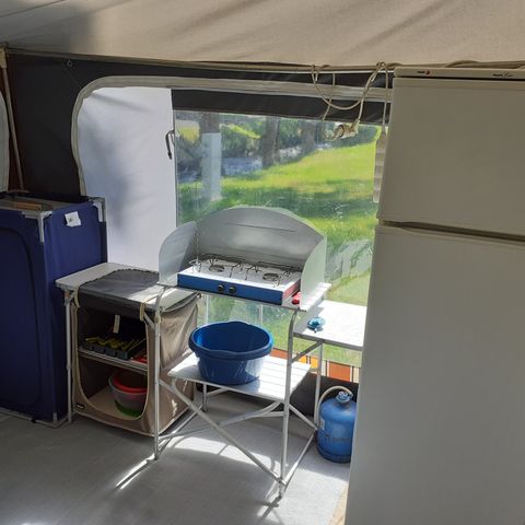 Caravan 6 personen - Tussen twee oevers