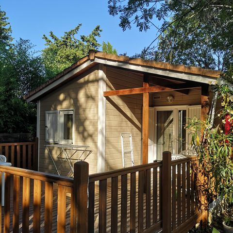 Chalet 4 personen - Premium 35 m² (2 slaapkamers) + TV + Airconditioning + groot halfoverdekt terras