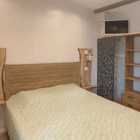 ESTUDIO 2 personas - La marquesina