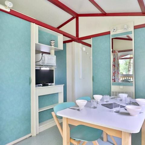 BUNGALOW 5 personnes - Mobil-Home Pêcheur 3 Pièces 5 Personnes + TV