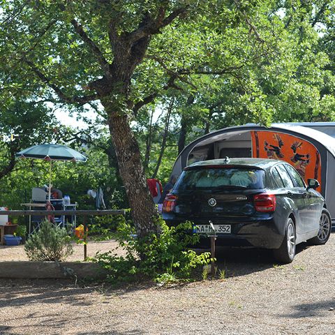 Kampeerplaats - Staanplaats caravan / camper