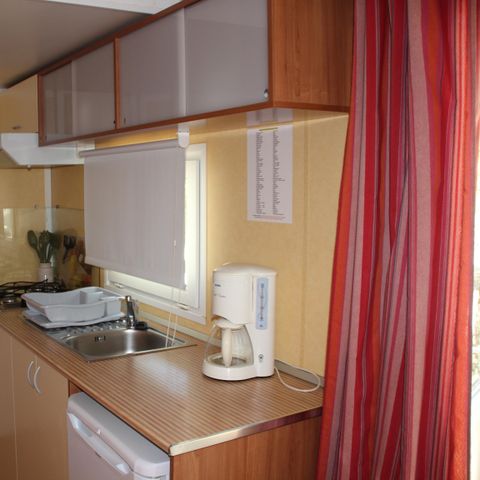 STACARAVAN 4 personen - Comfort met airconditioning - 2 slaapkamers - 3 x 8m / Palm- en olijfboom