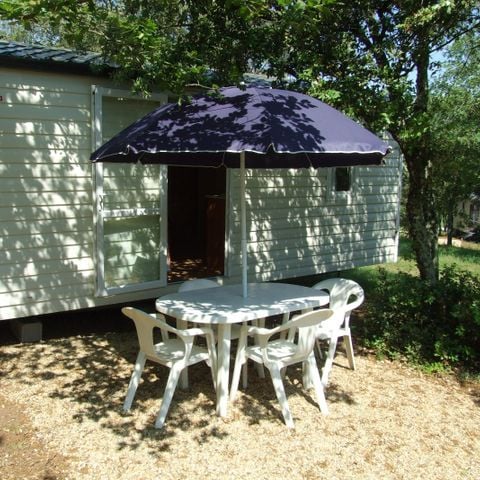 BUNGALOW 4 personnes - Sans Sanitaire Climatisé - 2 ch - 3 x 6m / Garrigue