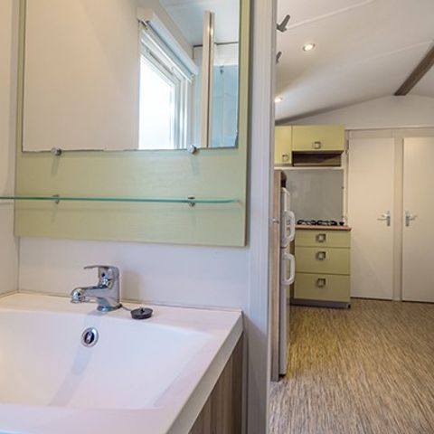 Stacaravan 4 personen - Comfort | 2 Slaapkamers | 4 Pers | Verhoogd terras | 1 Badkamer | Airconditioning | TV