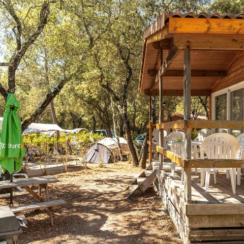 Chalet 6 personen - Chalet | Klassiek | 3 Slaapkamers | 6 Pers | Verhoogd terras | 1 Badkamer | Airconditioning
