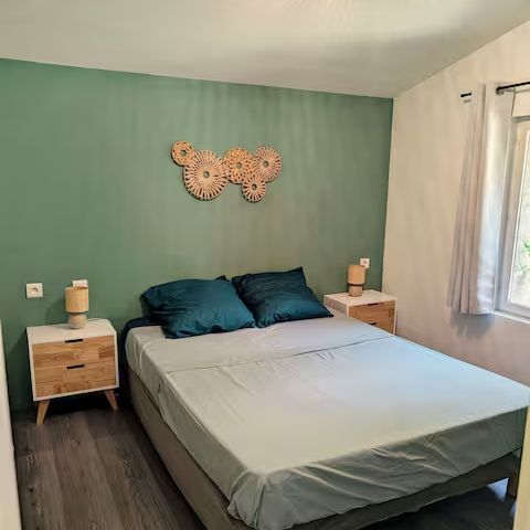 APPARTAMENTO 3 persone - 2 CAMERE DA LETTO - VISTA PISCINA