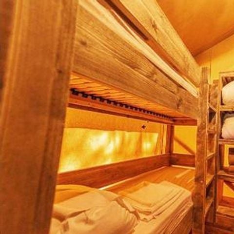 Wohnzelt auz holz 8 personen - SunLodge Pamoja & Kambi