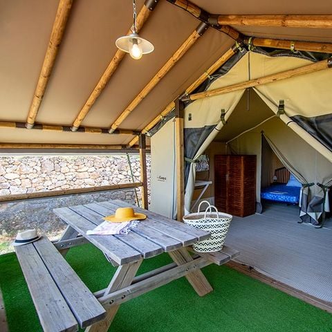 Tente en toile et en bois 4 personnes - Eco Lodge Verdon - 34m² - 2 chambres (sans sanitaires)