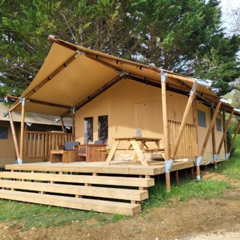 Tente en toile et en bois 4 personnes - Tente safari 4p avec sanitaires