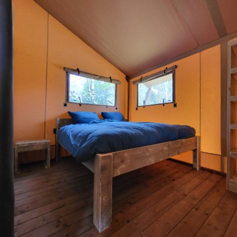 Tente en toile et en bois 4 personnes - Tente safari 4p avec sanitaires