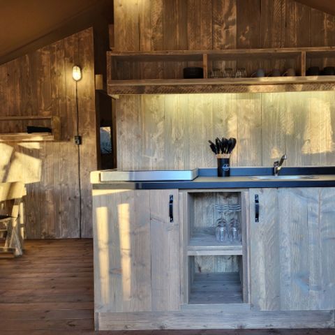 Tente en toile et en bois 6 personnes - Tente safari 6p avec sanitaires