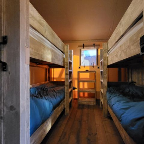 Tente en toile et en bois 6 personnes - Tente safari 6p avec sanitaires