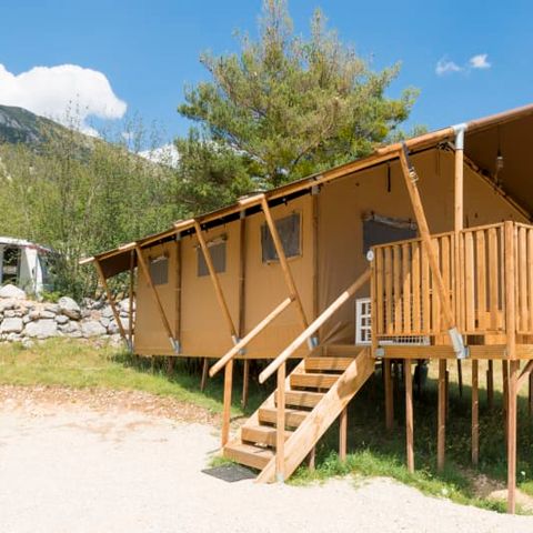 TIENDA DE LONA Y MADERA 5 personas - Laurel