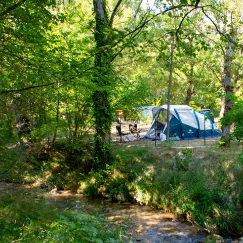 PLOT - Tent, caravan or motor home pitch + vehicle