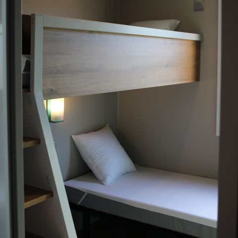 BUNGALOW 6 personnes - Privilège 3 chambres (attention lit mezzanine max 75kg)