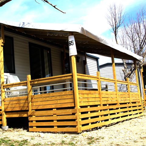 MOBILHOME 6 personas - Confort 3 habitaciones (precaución cama entresuelo max 75kg)