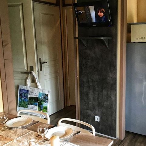 CHALET 5 personas - Chalet Soléa Confort, 40 m² - 2 dormitorios + aire acondicionado + TV - con terraza cubierta de 13 m² para 1/5 personas