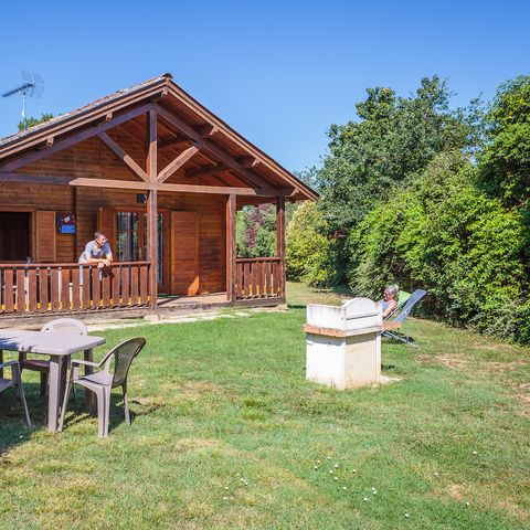 Chalet 5 personen - 2 slaapkamers met airconditioning CONFORT PLUS - 35 m2 + overdekt terras van 14 m2