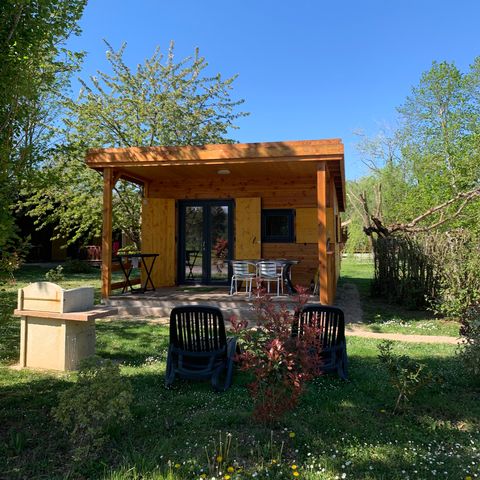 CHALET 5 people - COTTAGE PREMIUM 2bed - air-conditioned - LV - TV - BBQ-Ménage*,draps,draps de bain - 35m2+terrasse couverte 12m2