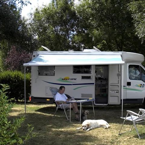 STAANPLAATS - Camping caravan