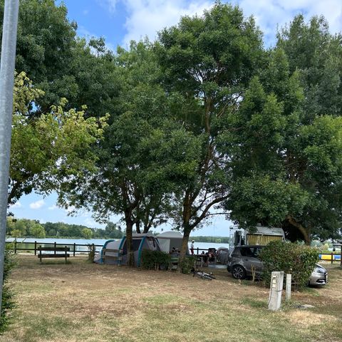 Stellplatz - Camping Wohnwagen