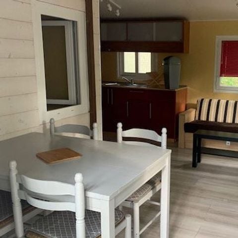 Stacaravan 4 personen - TWIN bij het meer, met Wifi en TV