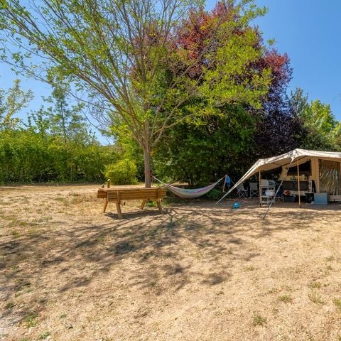 PLOT - Privilege pitch - 100m² package