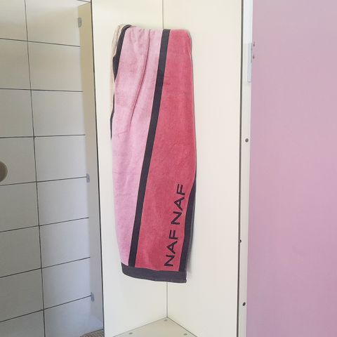 PARCELA - Parcela: coche + tienda/caravana o autocaravana 2/6 pers con electricidad opcional