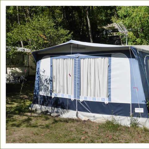 CARAVAN 2 people - (Without sanitary facilities)