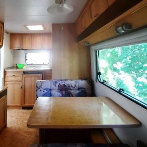 Wohnwagen 2 Personen - (Ohne Sanitär)