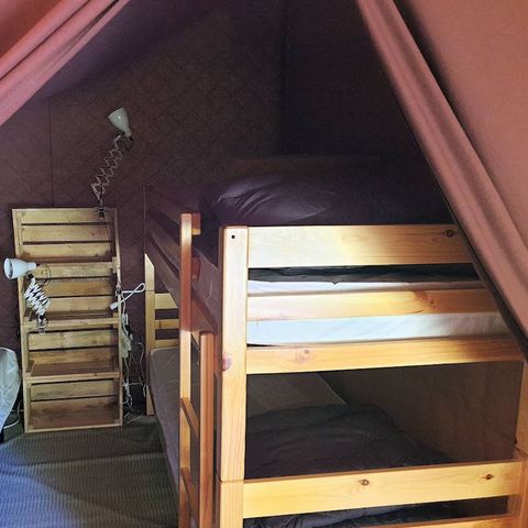 TIENDA DE LONA Y MADERA 5 personas - Albergue Cabanon Classic