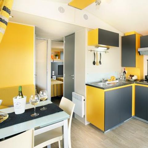 Mobile home 4 persons - COTTAGE 2 bedrooms (TV - covered terrace 7m² - surface area 26m²)