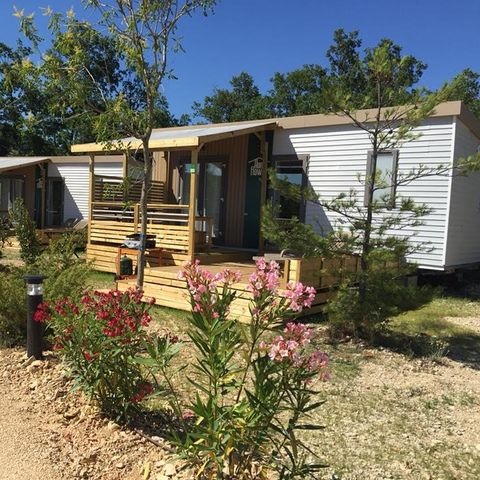 Stacaravan 5 personen - Home Flower Premium 26,5m² (2 kamers, max 4 volwassenen + 1 klein kind) 16m² overdekt terras