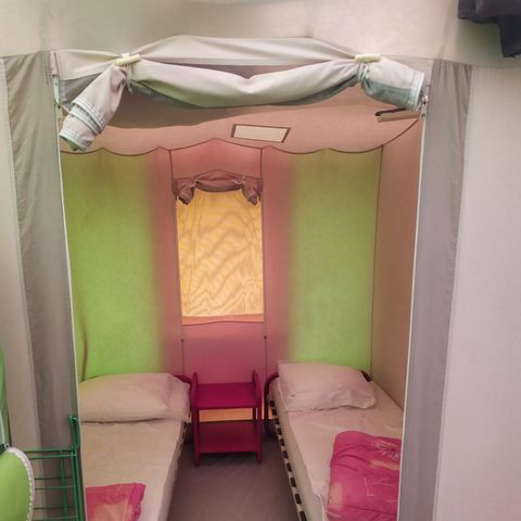 Bungalow toilé 4 personnes - dimanche au dimanche