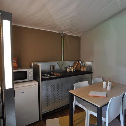 Tent 5 persons - Lodge without sanitary facilities