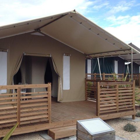 Tent 5 persons - Lodge without sanitary facilities