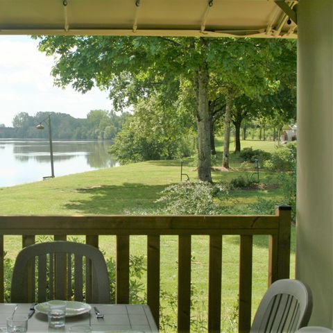 Tent 6 persons - Modern Lodge with sanitary facilities